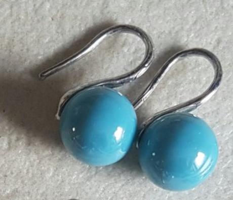 Vacsie tyrkysovo modre nausnicky,