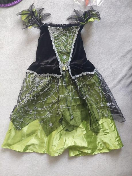 Čarodejnica karnevalový komplet kostým veľ.122-128,