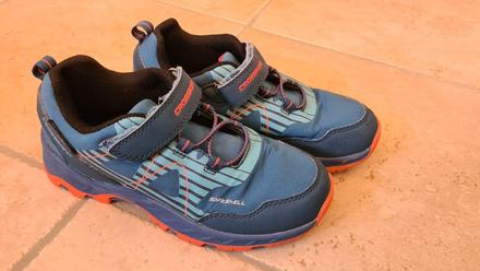 Veľmi pekný stav - 22,5cm, 34