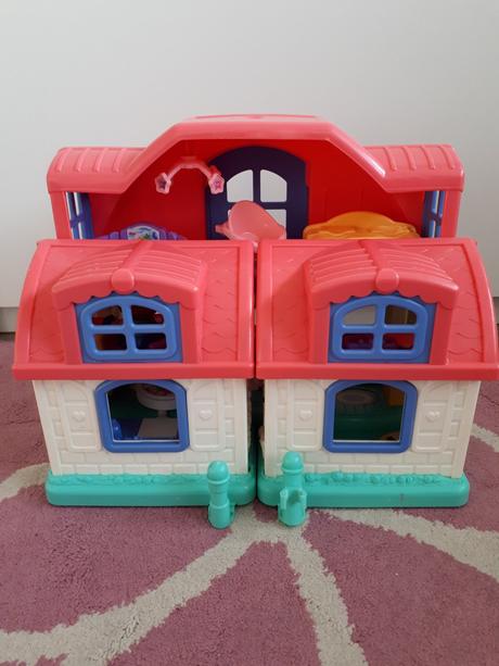 Fisher price domček, 