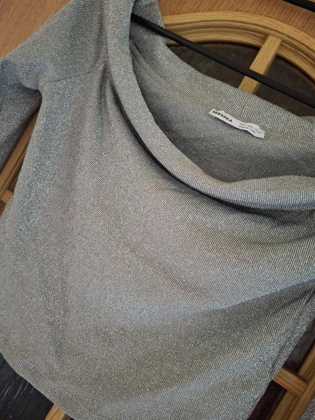 Krasný top, bershka,l