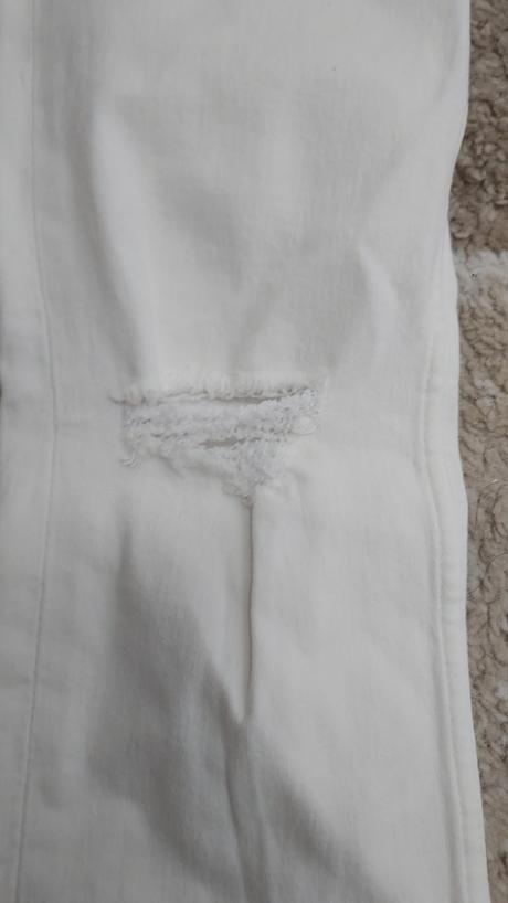 Biele elasticke rifle, sinsay,36