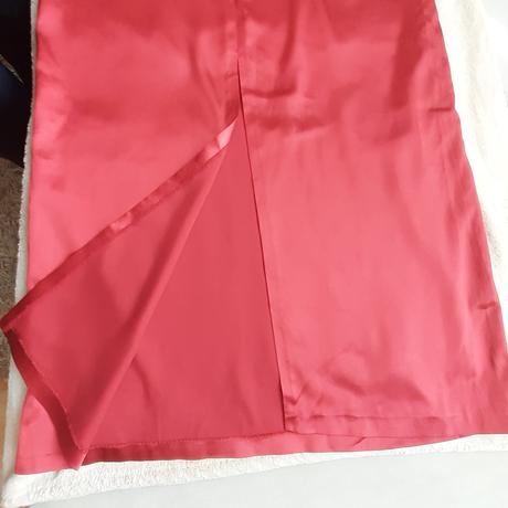 Jednoduché spoločenské šaty, 42