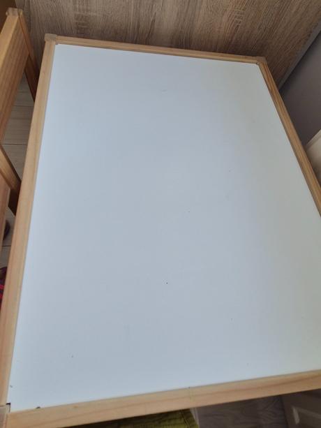 Detský stolík a 2 stoličky ikea lätt,