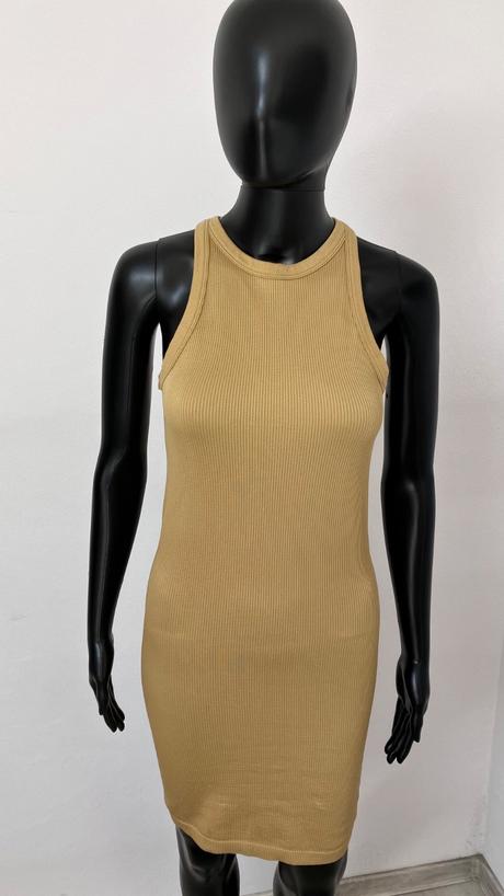 Letné šaty rebrované, m