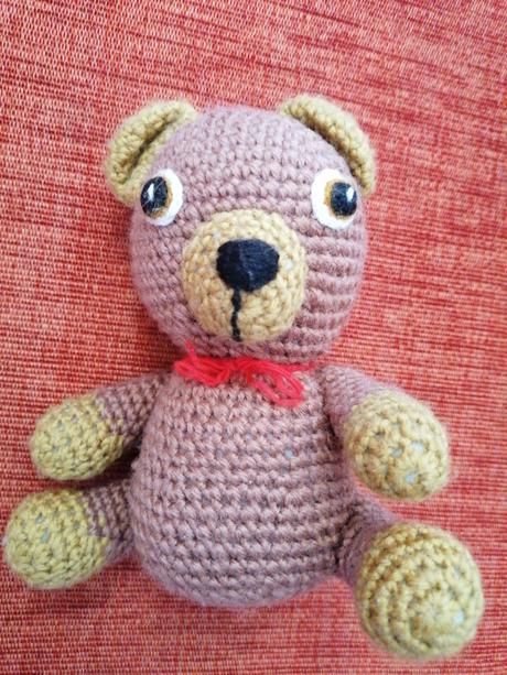 Macík háčkovaný 15cm, 