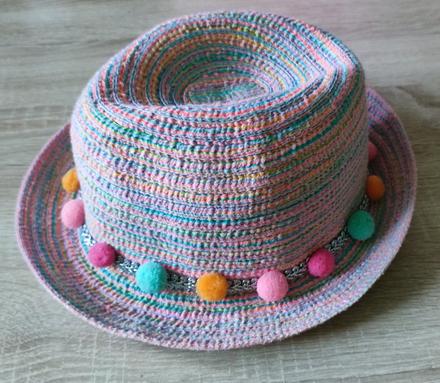 Slamený klobúk s guličkami, f&f,134