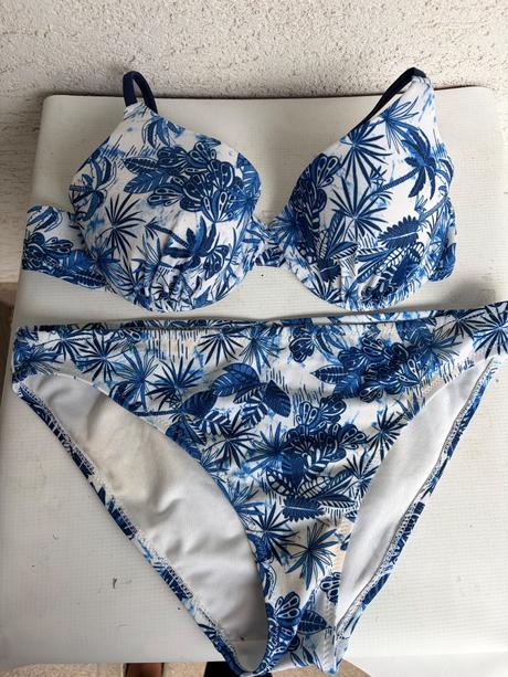 Bielo modre boho kvetovane plavky bikiny, m
