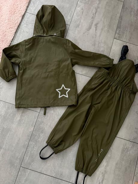 Súprava do dažďa en fant, 98