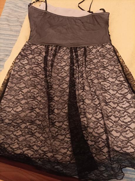 Šaty už aj s poštou veľ. 44/46, 44