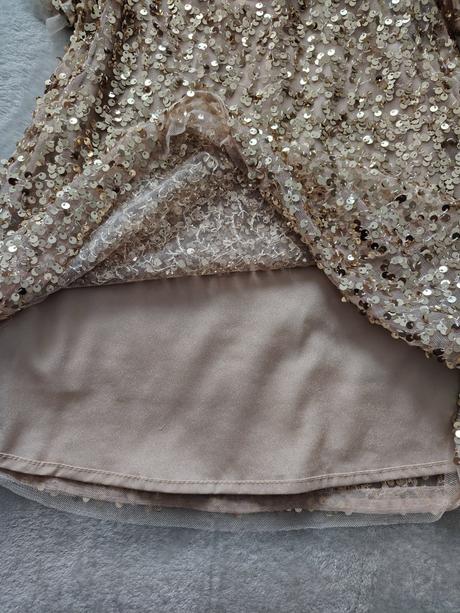 Zlaté filtrované šaty s krátkym rukávom, pepco,92