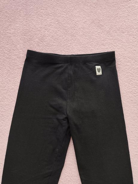 Čierne trištvrťáky, h&m,140