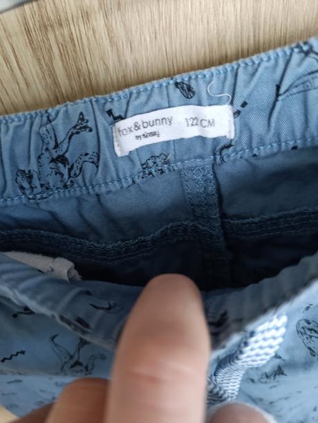 Nohavice 122, sinsay,122