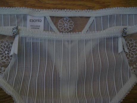 Spodné prádlo značky esotiq, s