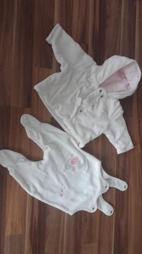 Krasna supravka dupacky,bundicka, 50