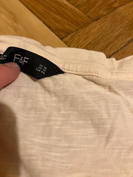 Tricko, f&f,44