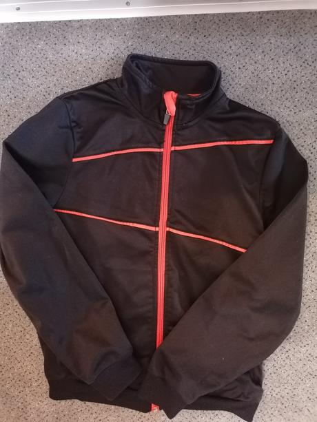 Športová mikina, 134