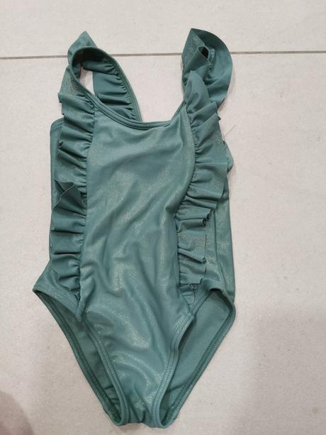 Plavky veľmi pekne v. 98-104, reserved,98