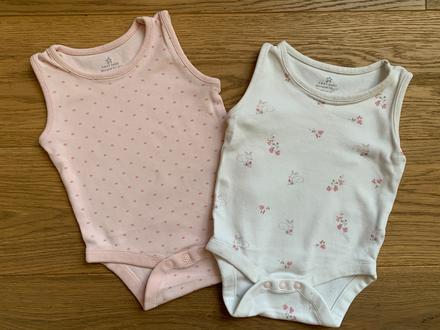 Body so zajačikmi a bodkami, next,68