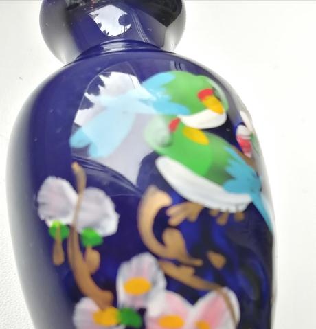 Vázička z japonského porcelánu, modrá,