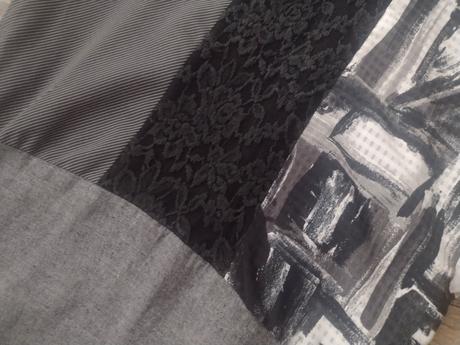 Zaujímavé šaty, s