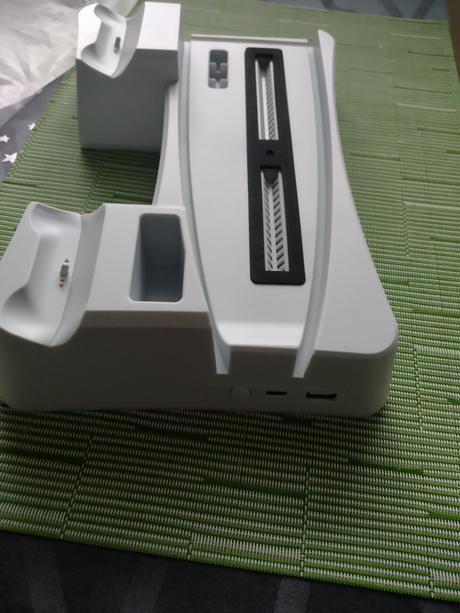 Nabíjací stojan na ps 5 digital, 