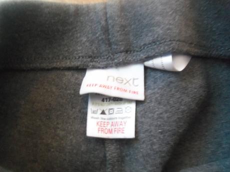 Tepláky zn. next - 4-5 rokov - 110cm, next,110