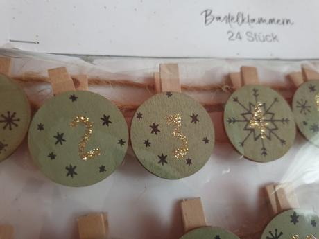 Adventný kalendár zo štipcov, 