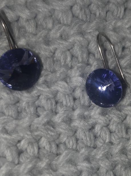 Krásne fialove swarovski nauš.striebro, 