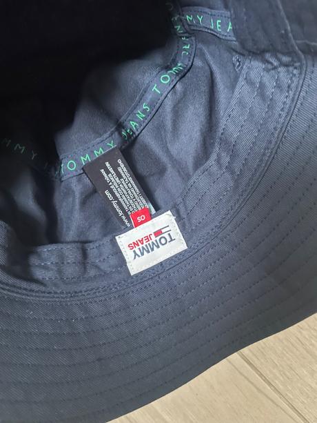 Th klobúk, tommy hilfiger