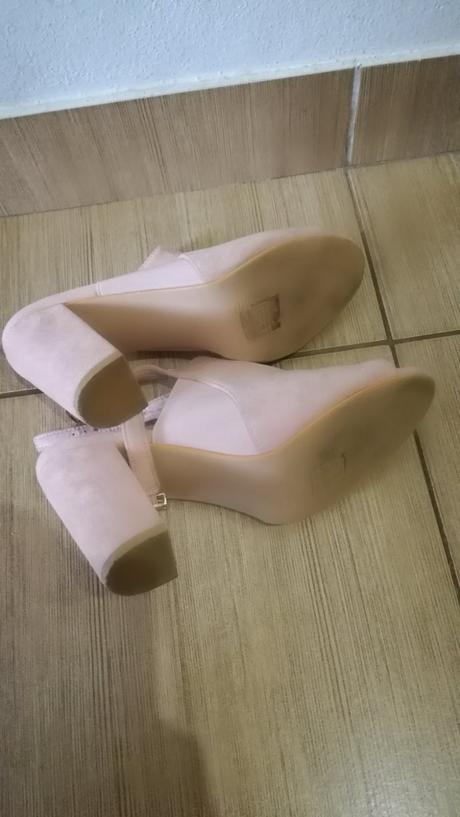 Dámske sandalky veľ.39, 39