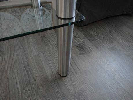 Konferenčný stôl - sklenený,