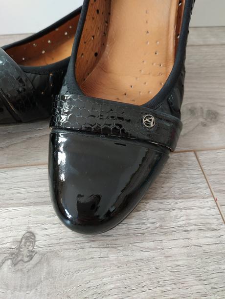Kozene topanky cierne lesk, vel. 38, 38