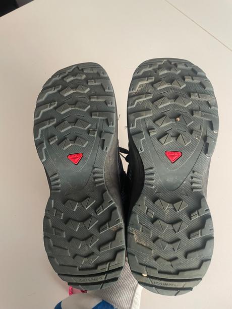 Tenisky goretex, salomon,37