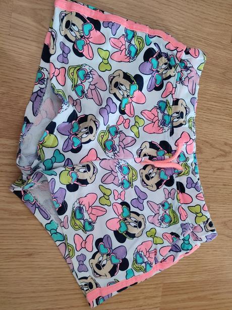 Šortky, disney,134