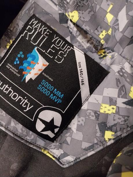 Zimna bunda, authority,140