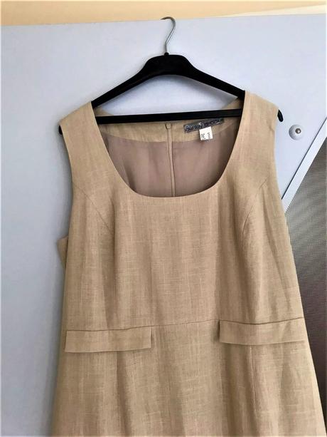 Ľanové šaty, 40