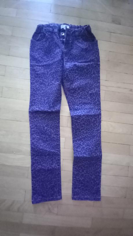 .fialove nohavice, charles vögele,158