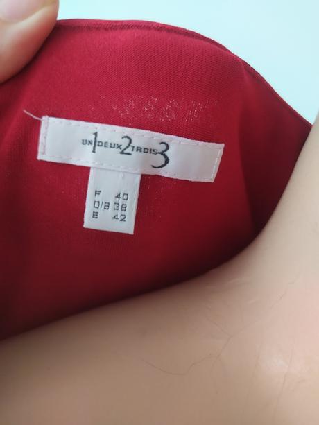 C274saty cervene kombinovane raz oblecene, m