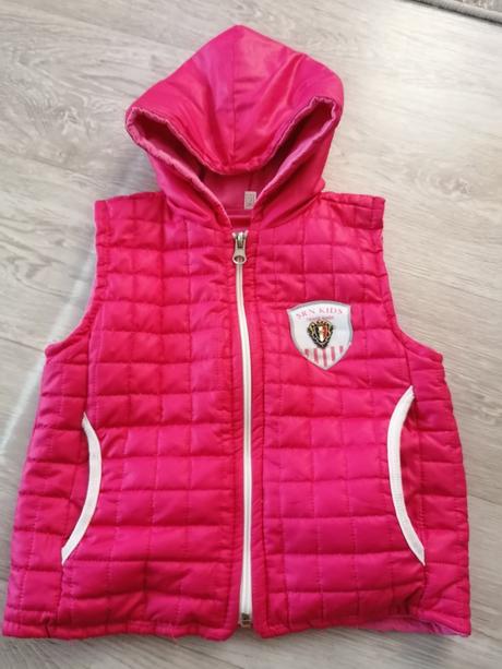 Dievčenská vesta, 92