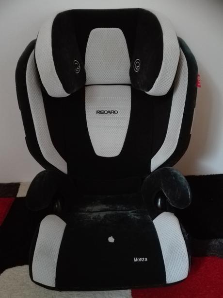 Autosedačka, recaro