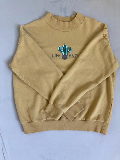 Pulover s výšivkou, xs