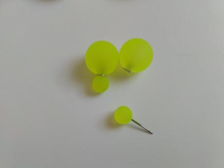 8 kusov obojstranných náušníc, 