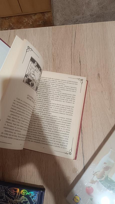 Kniha horoskopy z dôb našich babiciek, 