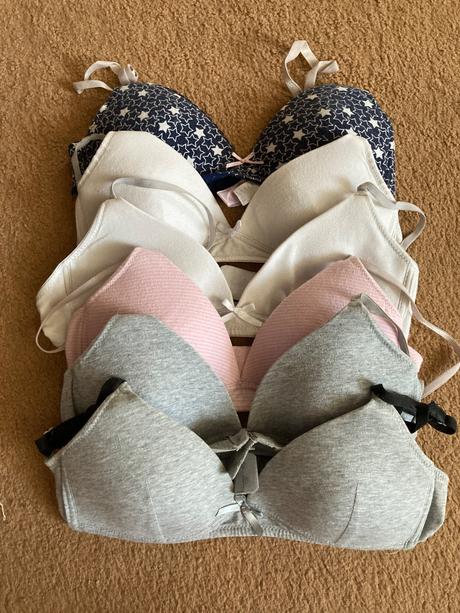 6x podprsenka 170-176, takko,170