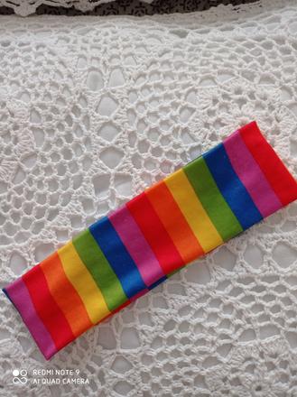 Farebná elastická čelenka uni žiarivé farby, 