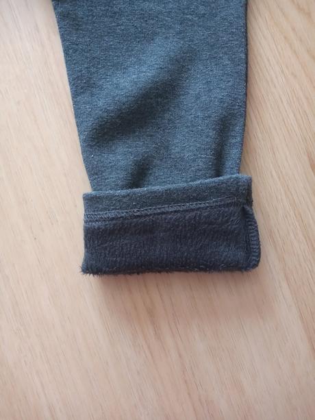 Hrubšie tepláky, 110