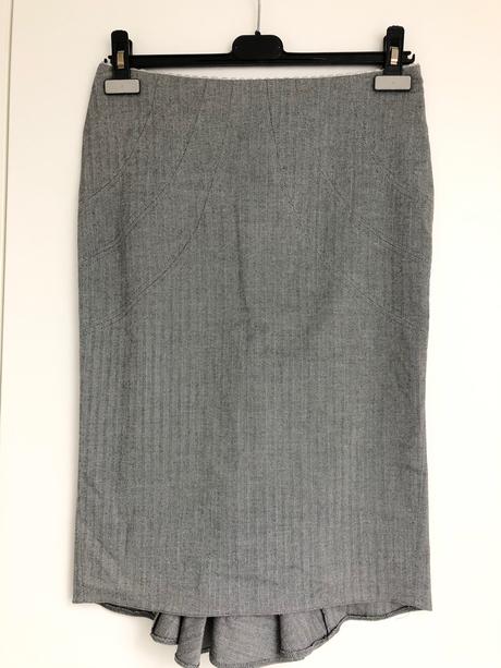 Puzdrova sukna, river island,38