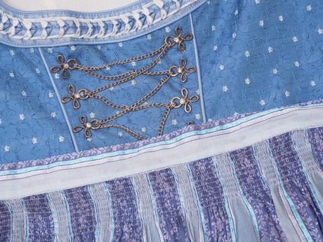 Luxusný kroj nockstein, 38