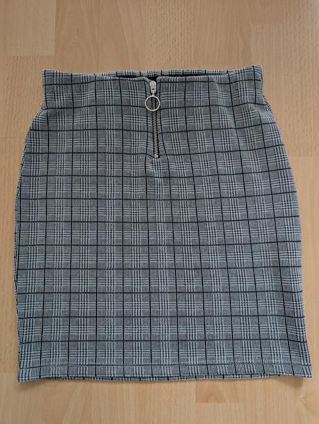 Káro sukňa, new look,140